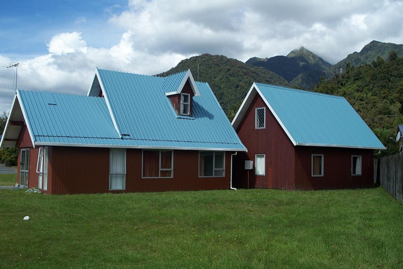 Two different roof profiles after restoration